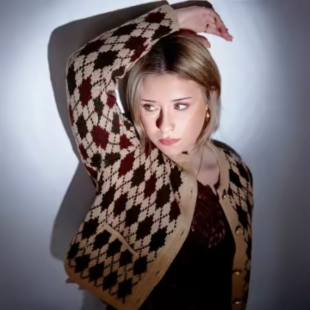 Gloria – Entre Peine et Lumiere (2025)
