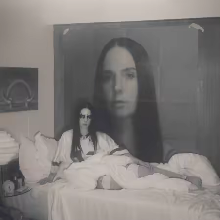 MO – Plaeygirl (2025)
