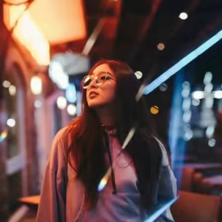 Mega Trending – Radio Head (2025)
