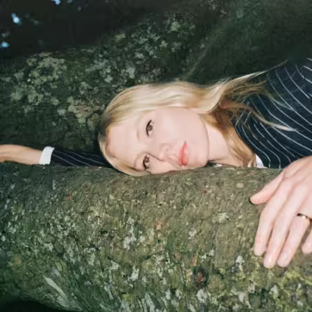 Alice Costelloe – Move On With The Year (2026)