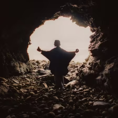 Laura Misch – Lithic (2026)