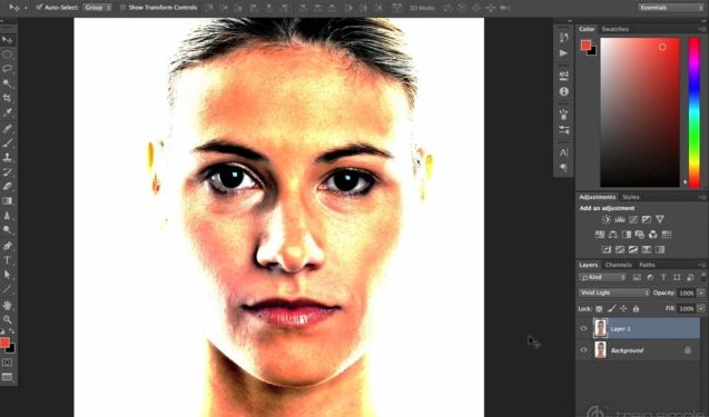 TrainSimple – Photoshop CC Portrait Retouching
