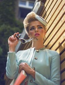 Fashion Photography: Shoot Professional Images with No Budget or Team