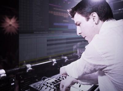 Groove3 – Remixing Vocal EDM (2017)