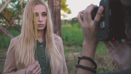 Fashion Photography: Using Natural Light For a DIY Shoot